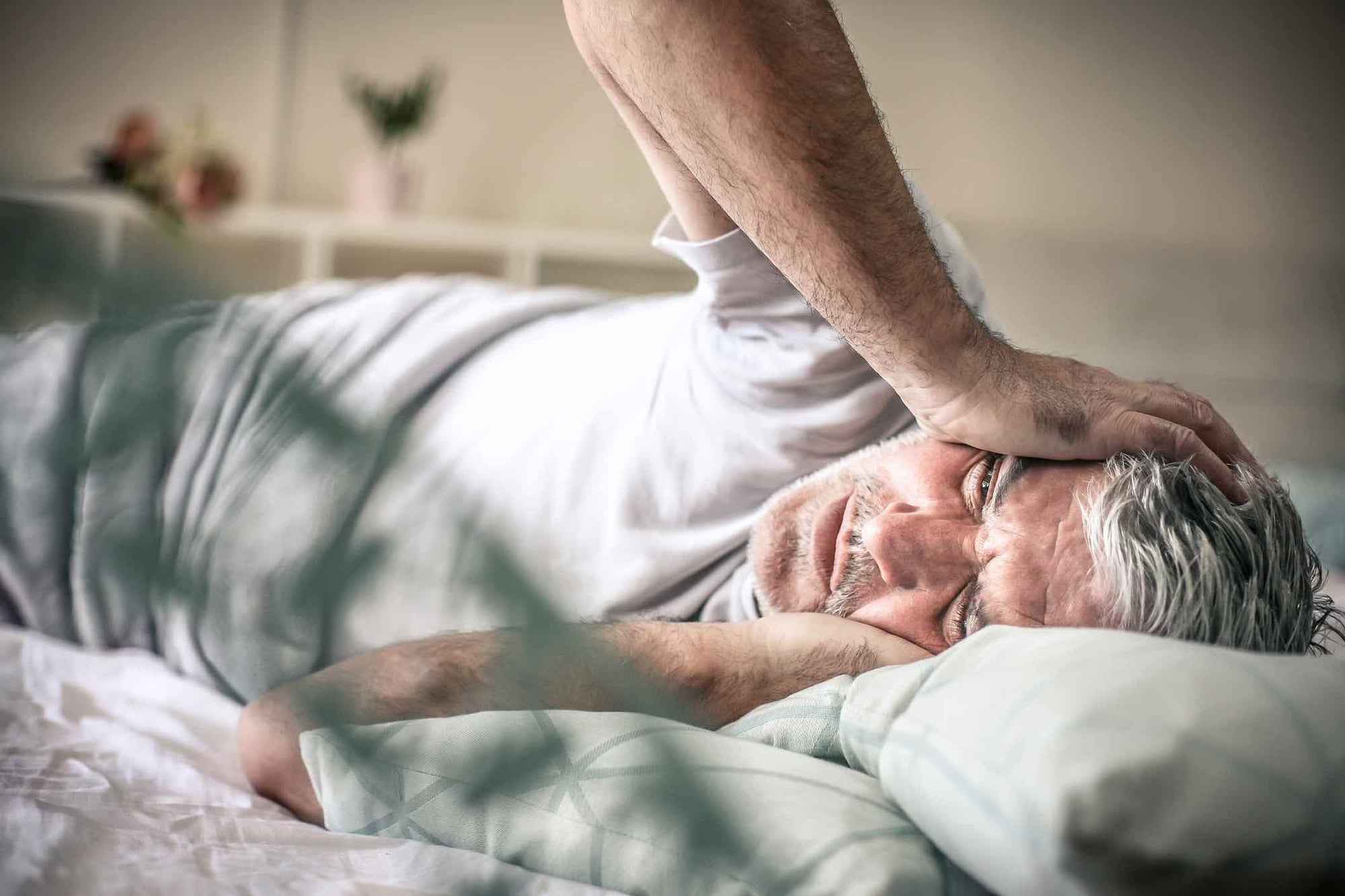 3 Natural Materials That Can Help Reduce Pain While Sleeping
