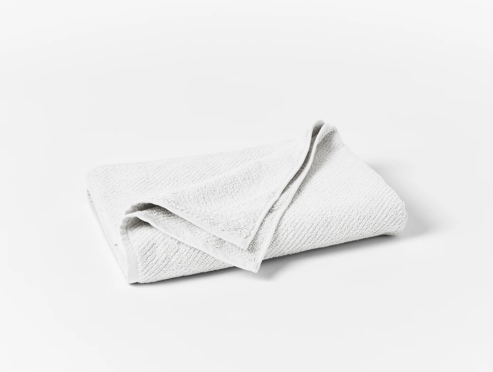 Coyuchi Bath Sheet Alpine White Air Weight Organic Towels & Bath Mats