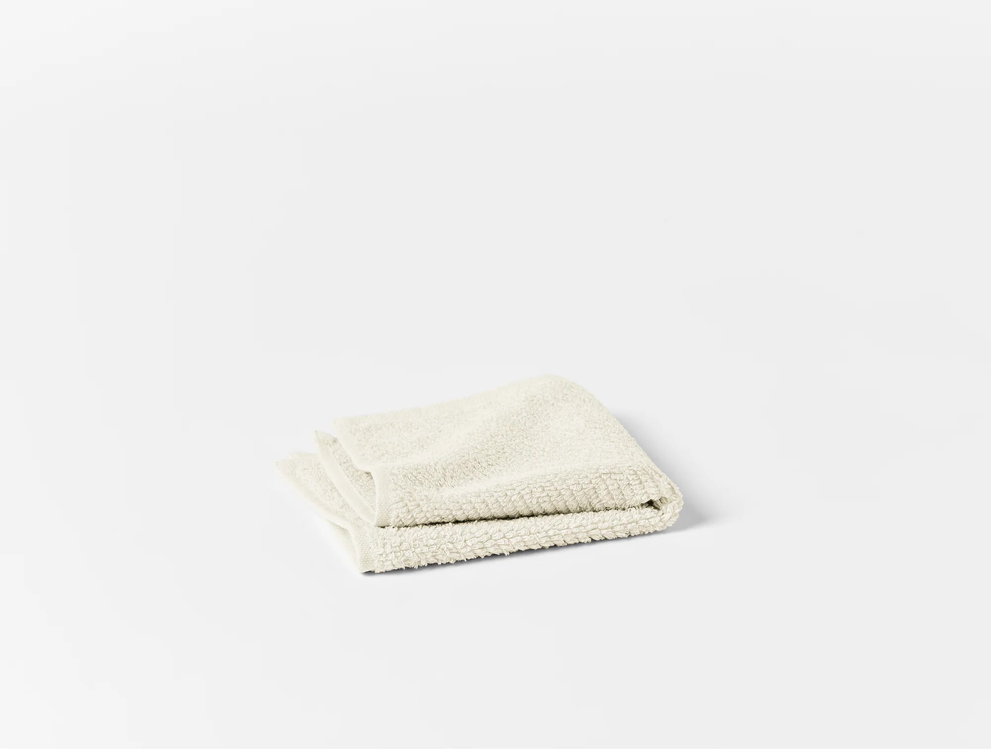 Coyuchi Wash Cloth Undyed Air Weight Organic Towels & Bath Mats