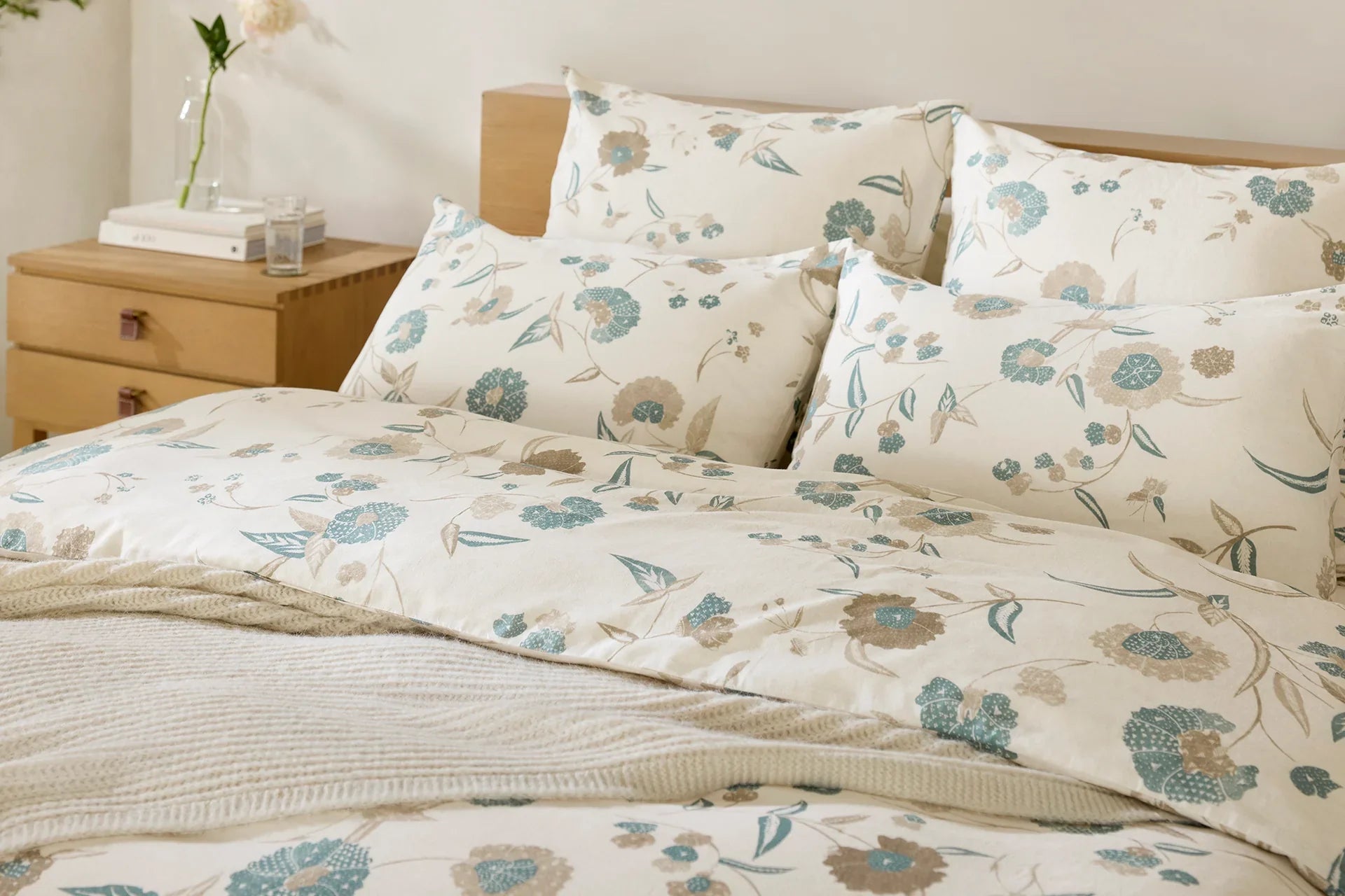 Coyuchi Sham- Euro Aurora Print Duvet Cover