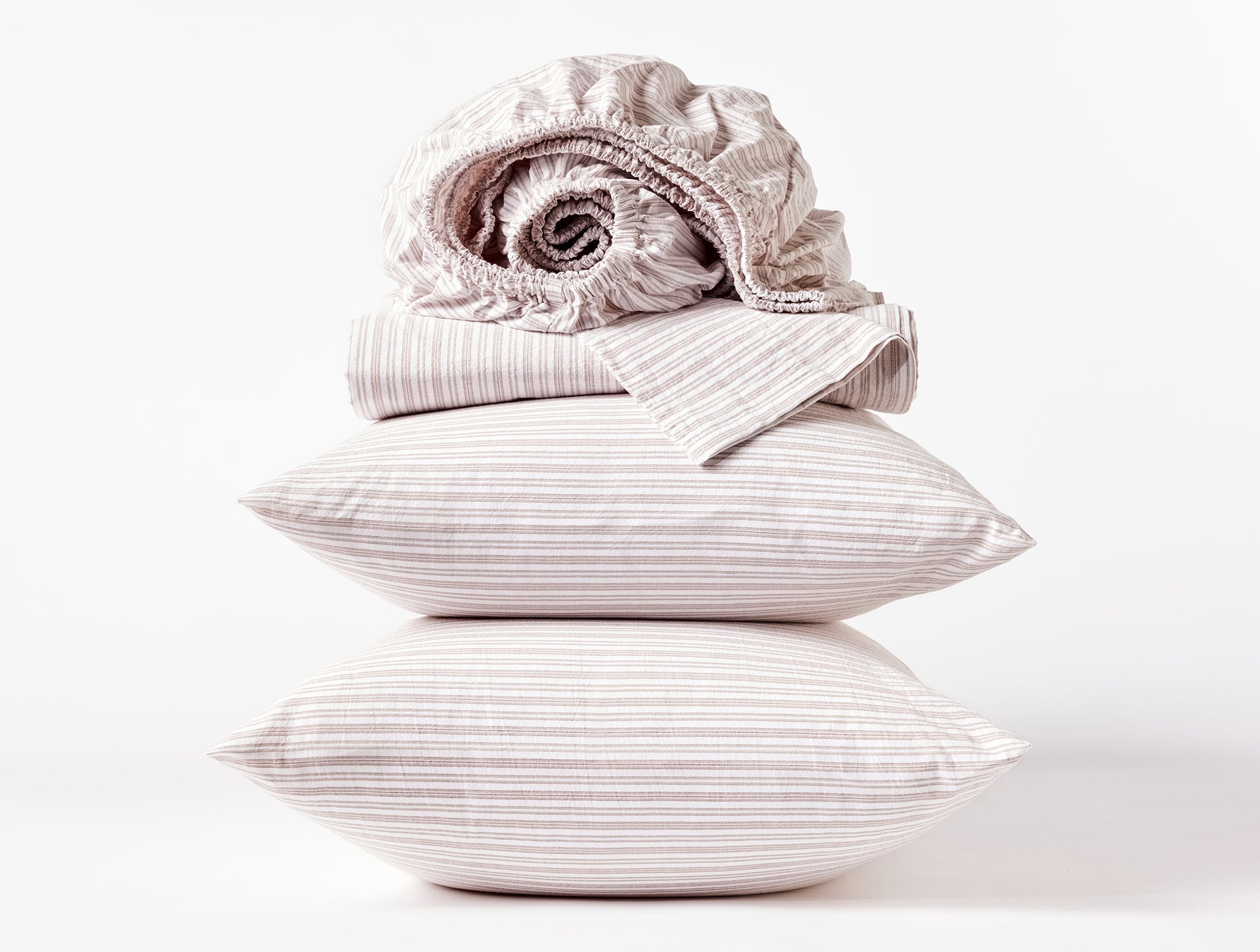 Coyuchi Hazel w Sedona Organic Crinkled Percale Sheet Set
