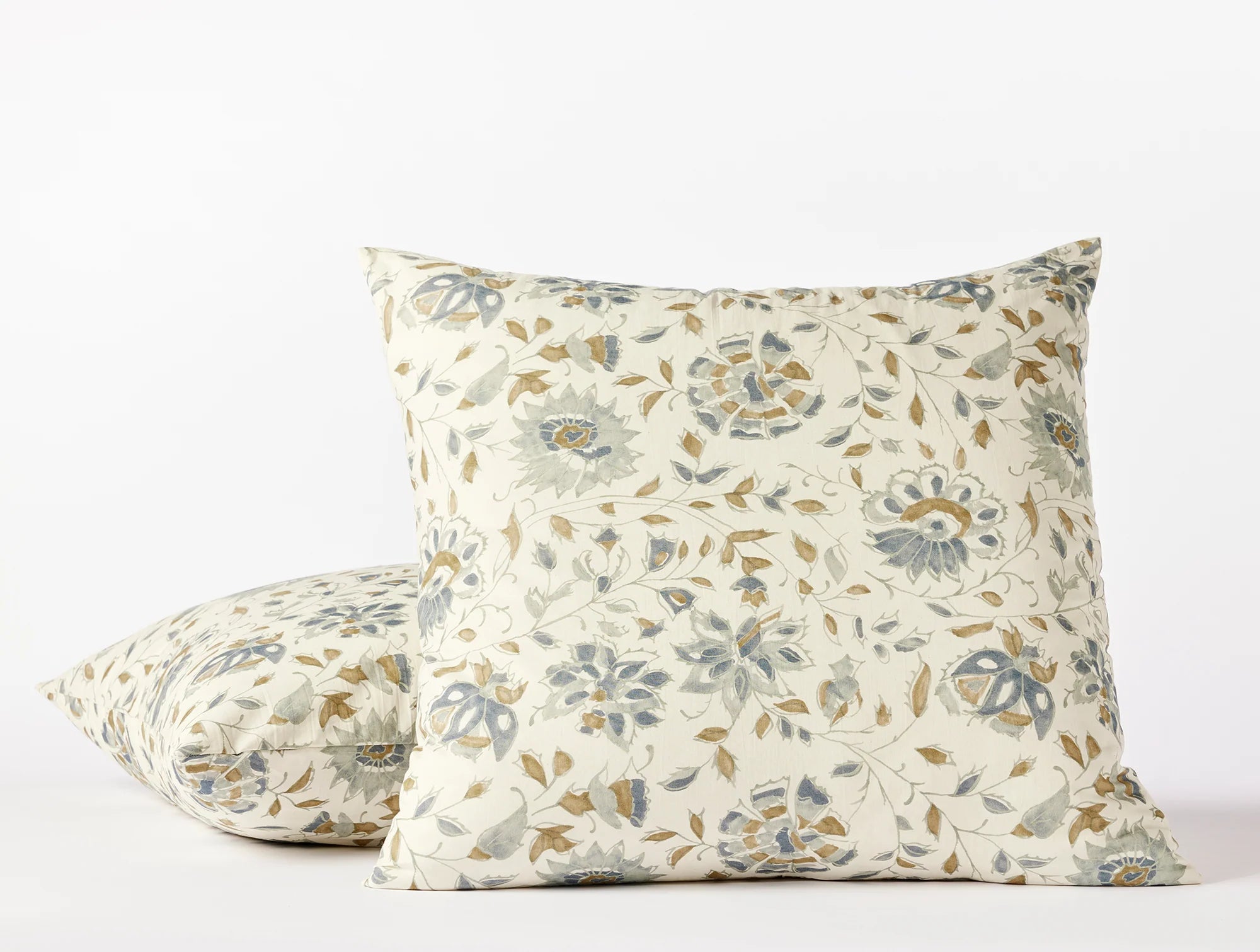 Coyuchi Euro Sham Undyed w Lagoon Coyuchi + Rejuvination Flora Organic Print Duvet Cover