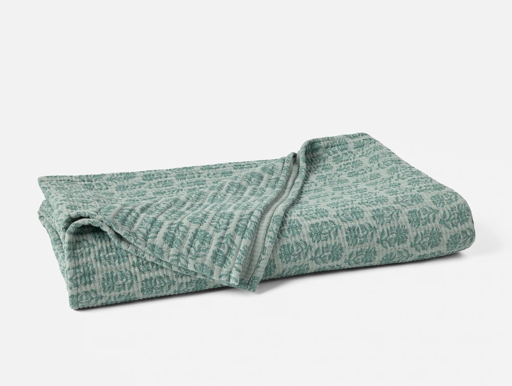 Coyuchi King Thyme Chrysanthemum Mirada Organic Matelasse Blanket