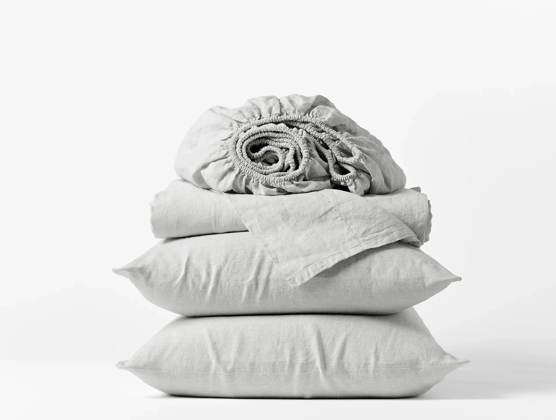 Coyuchi Cal King Alpine White Organic Relaxed Linen Fitted Sheet