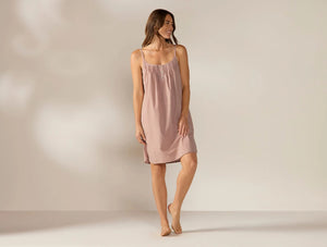 Coyuchi Medium Praline Chambray Women's Isla Organic Cotton Nightgown