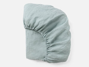 Coyuchi Cal King Pacific Blue Chambray Organic Relaxed Linen Fitted Sheet