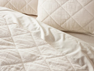 Coyuchi Full Queen Undyed Velvet Organic Quilt