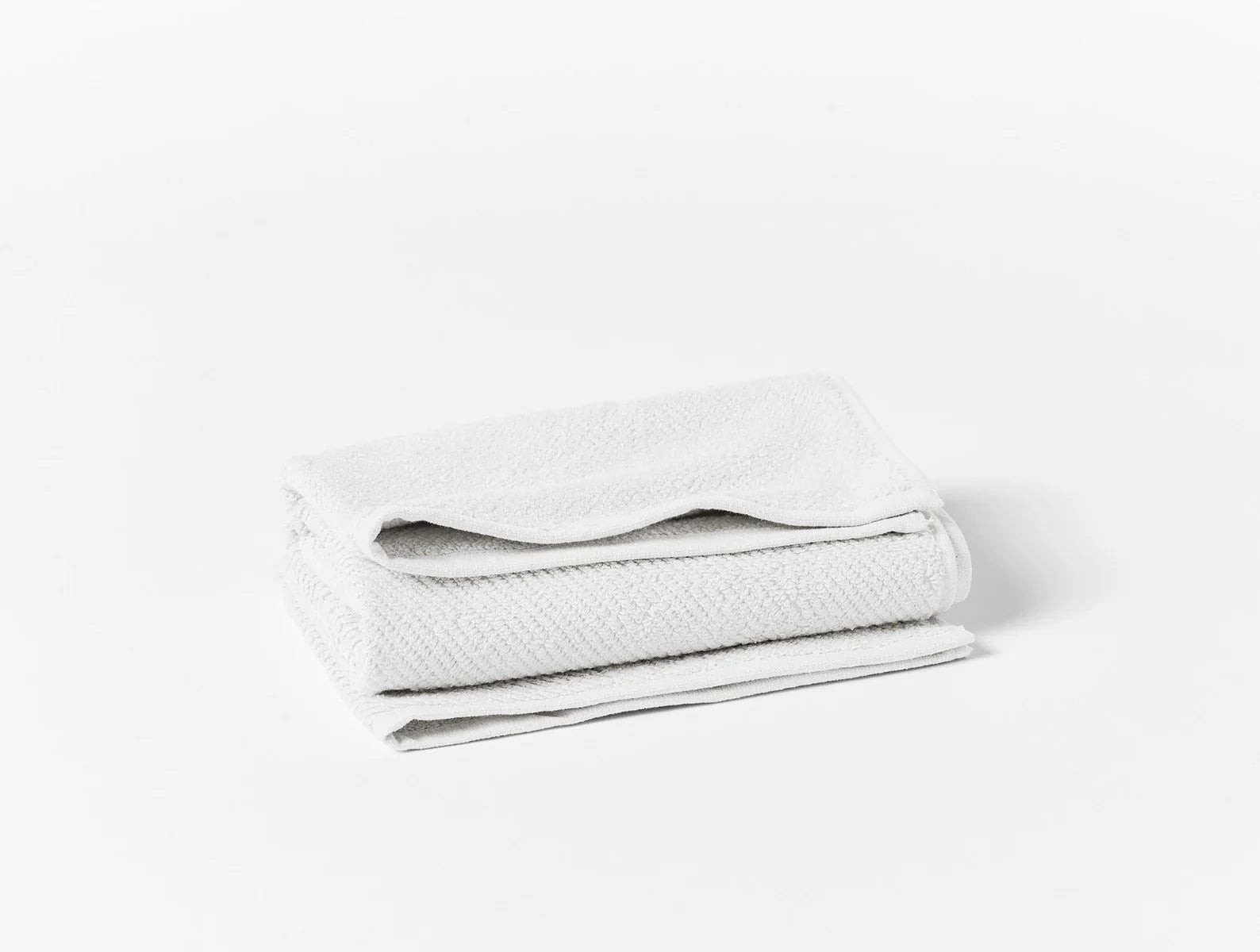 Coyuchi Bath Towel Alpine White Air Weight Organic Towels & Bath Mats