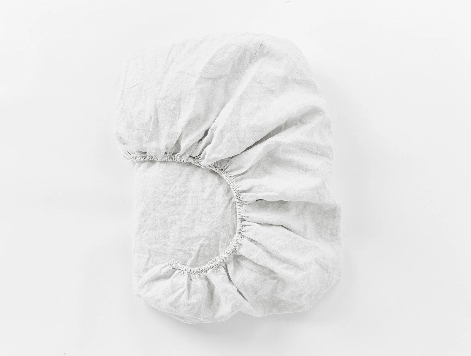 Coyuchi Full Alpine White Organic Relaxed Linen Fitted Sheet