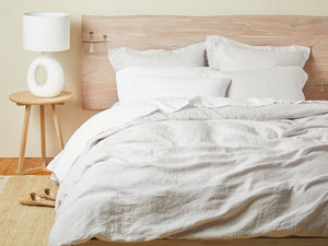 Coyuchi King Cal King Fog Organic Relaxed Linen Duvet Cover