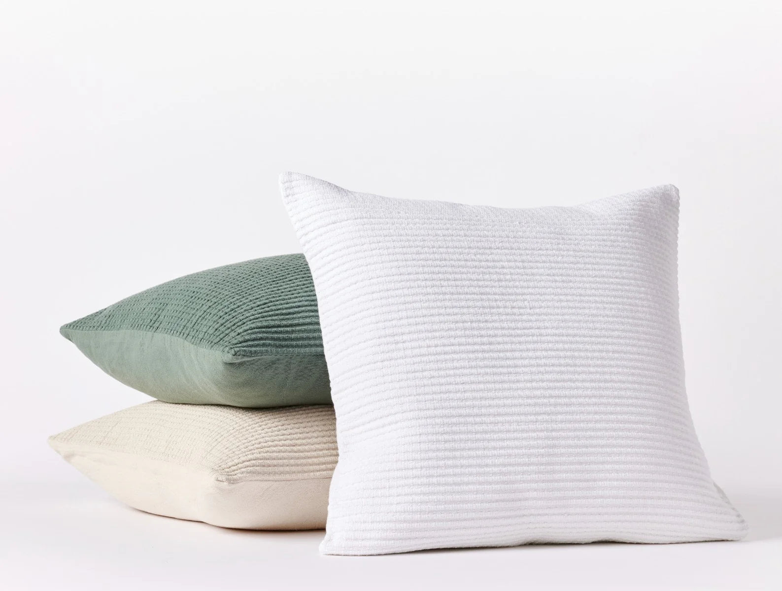 Coyuchi Alpine White Marshall Organic Pillow Cover