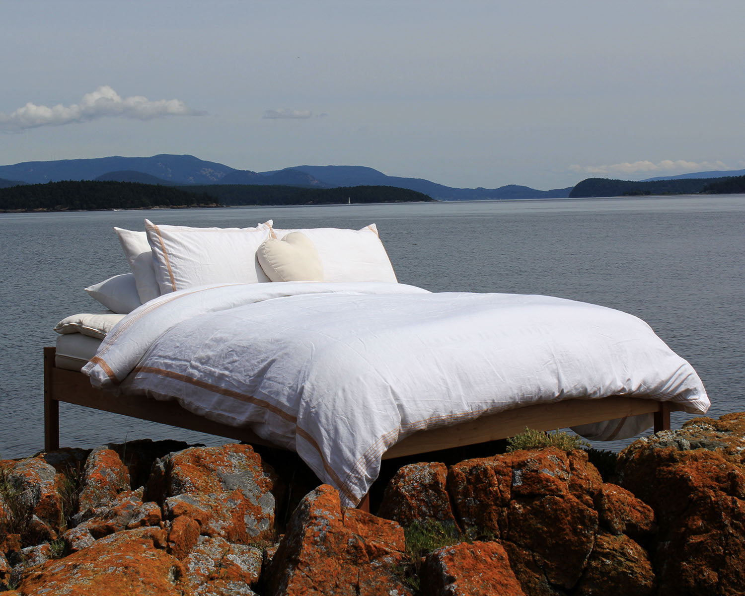 Soaring Heart Natural Beds The Rowan